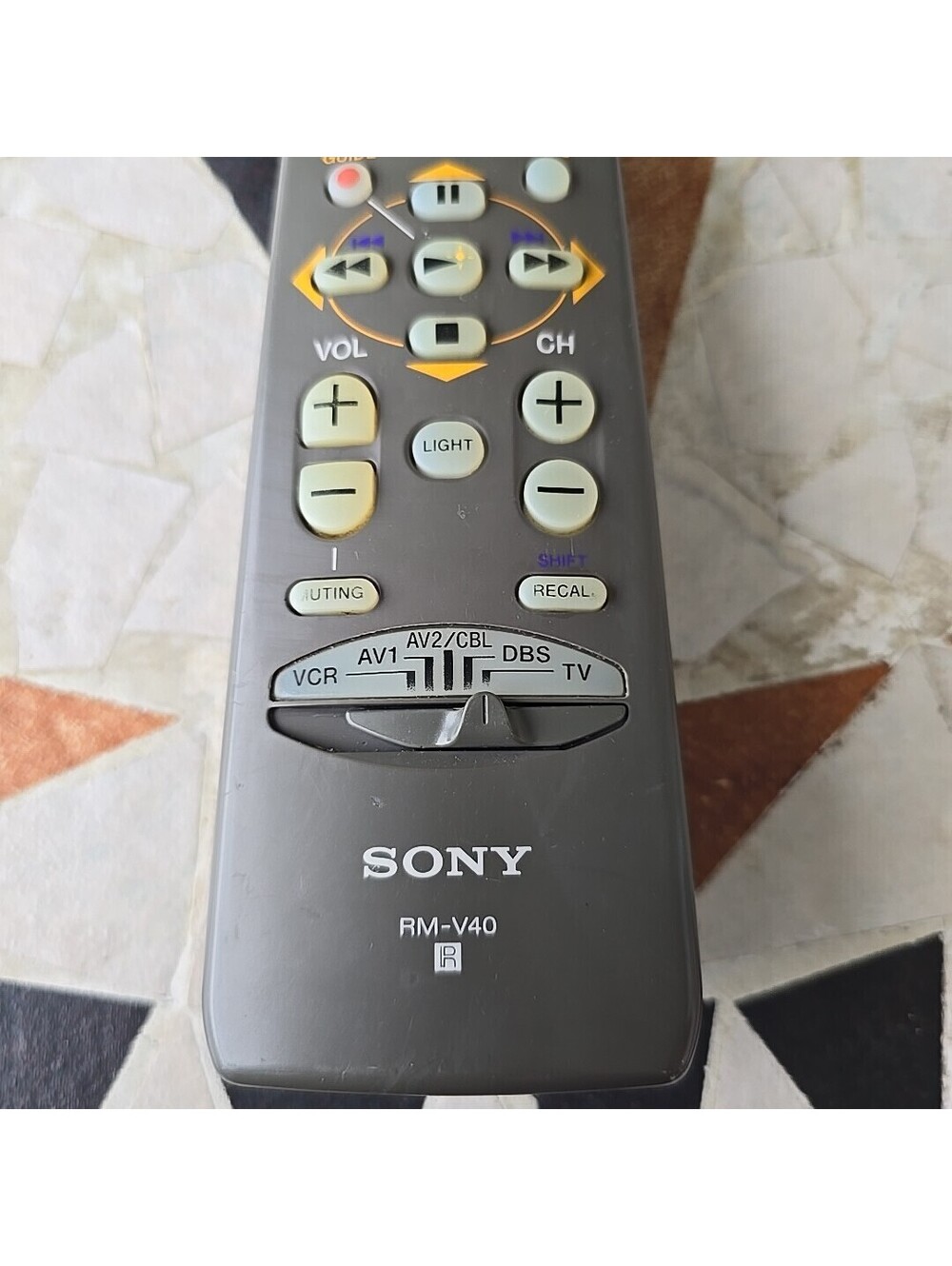 Sony Remote Control RM-V40A Cleaned Tested - Picture 3 of 5